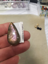 Load image into Gallery viewer, Purple Labradorite Cabochon
