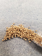 Load image into Gallery viewer, Miyuki Delica 11/0 Ambers/Browns