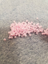 Load image into Gallery viewer, Miyuki Delica 11/0 Pinks