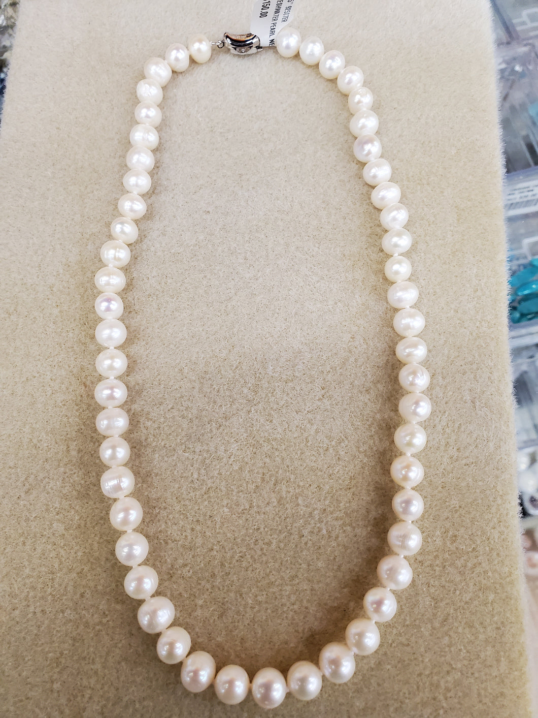 FRESHWATER PEARL NECKLACE 17.5