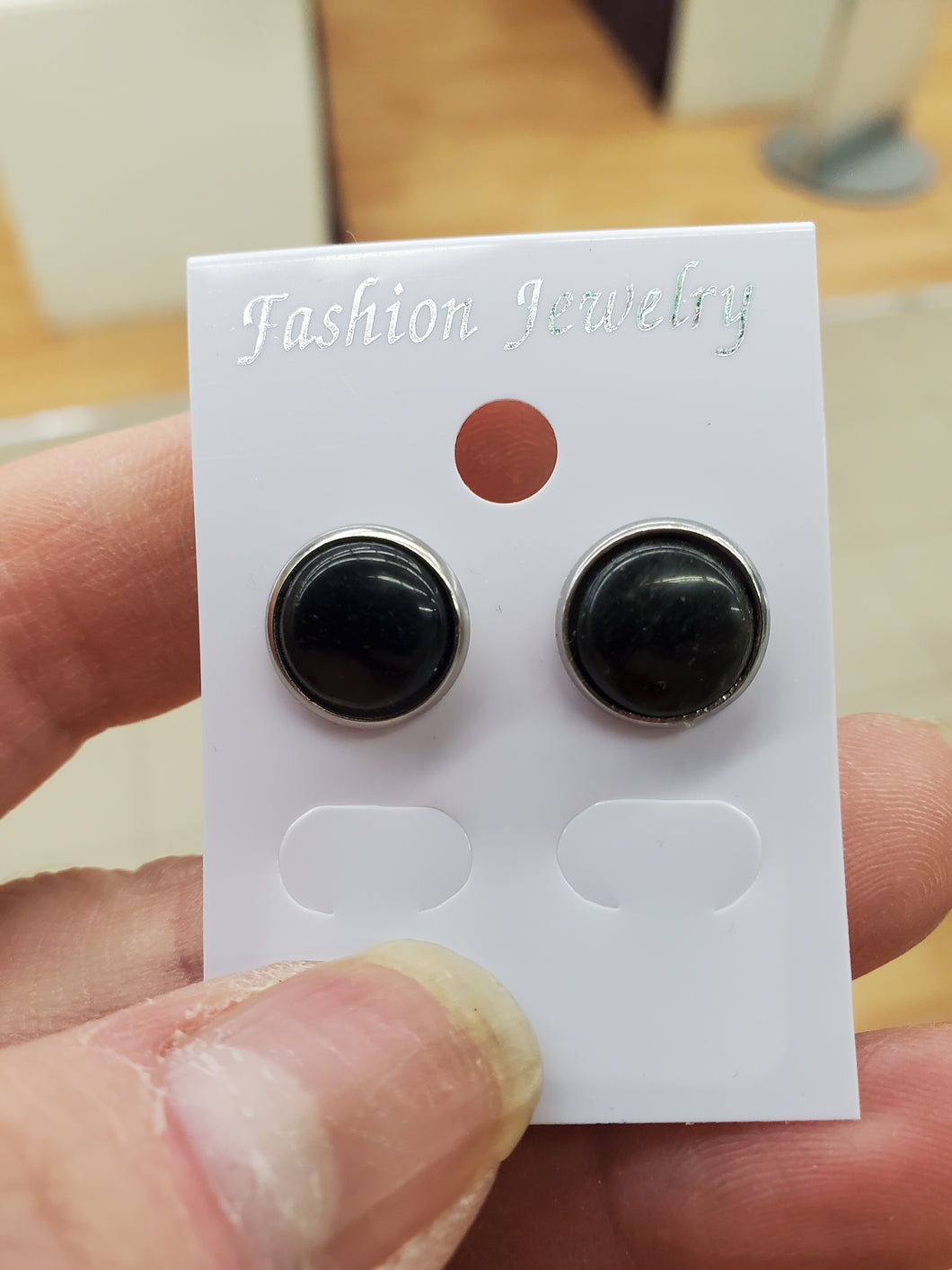 OBSIDIAN EARRINGS