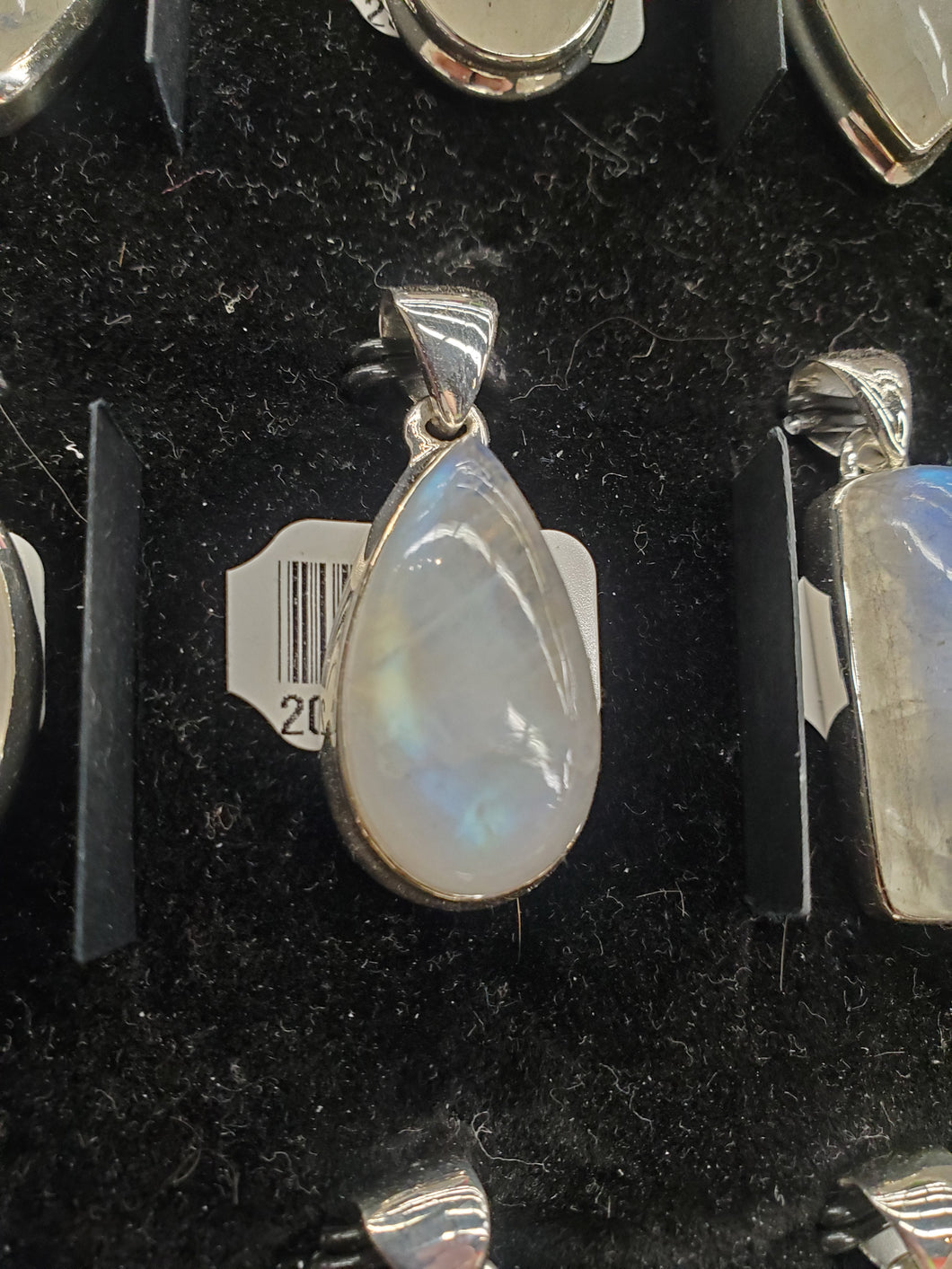 MOONSTONE PENDANT