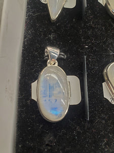 MOONSTONE PENDANT