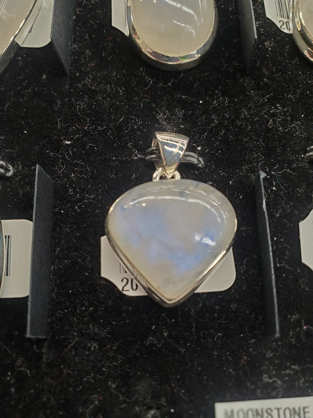 MOONSTONE PENDANT