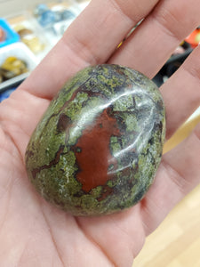 DRAGON BLOOD JASPER PALM STONE