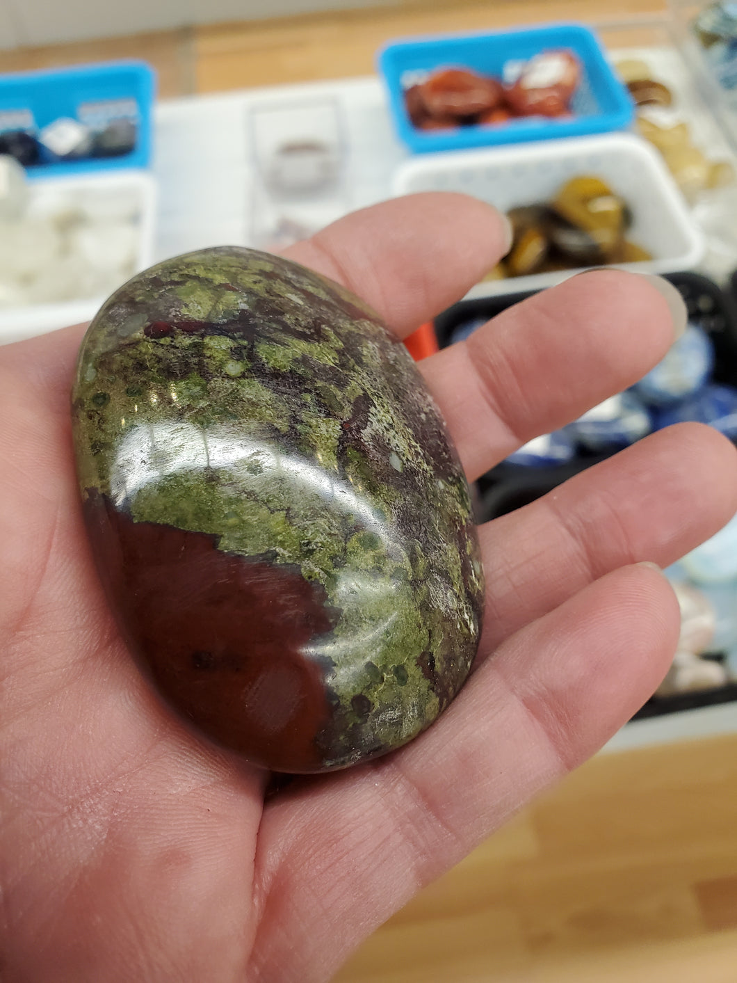 DRAGON BLOOD JASPER PALM STONE