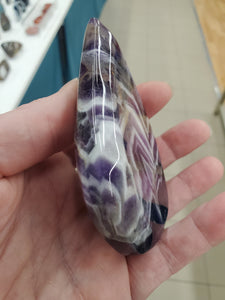 CHEVRON AMETHYST FREEFORM FLAME