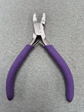 Load image into Gallery viewer, MAGICAL CRIMPER PLIER 2MM
