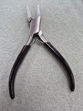 Load image into Gallery viewer, NYLON JAW PLIER ROUND NOSE
