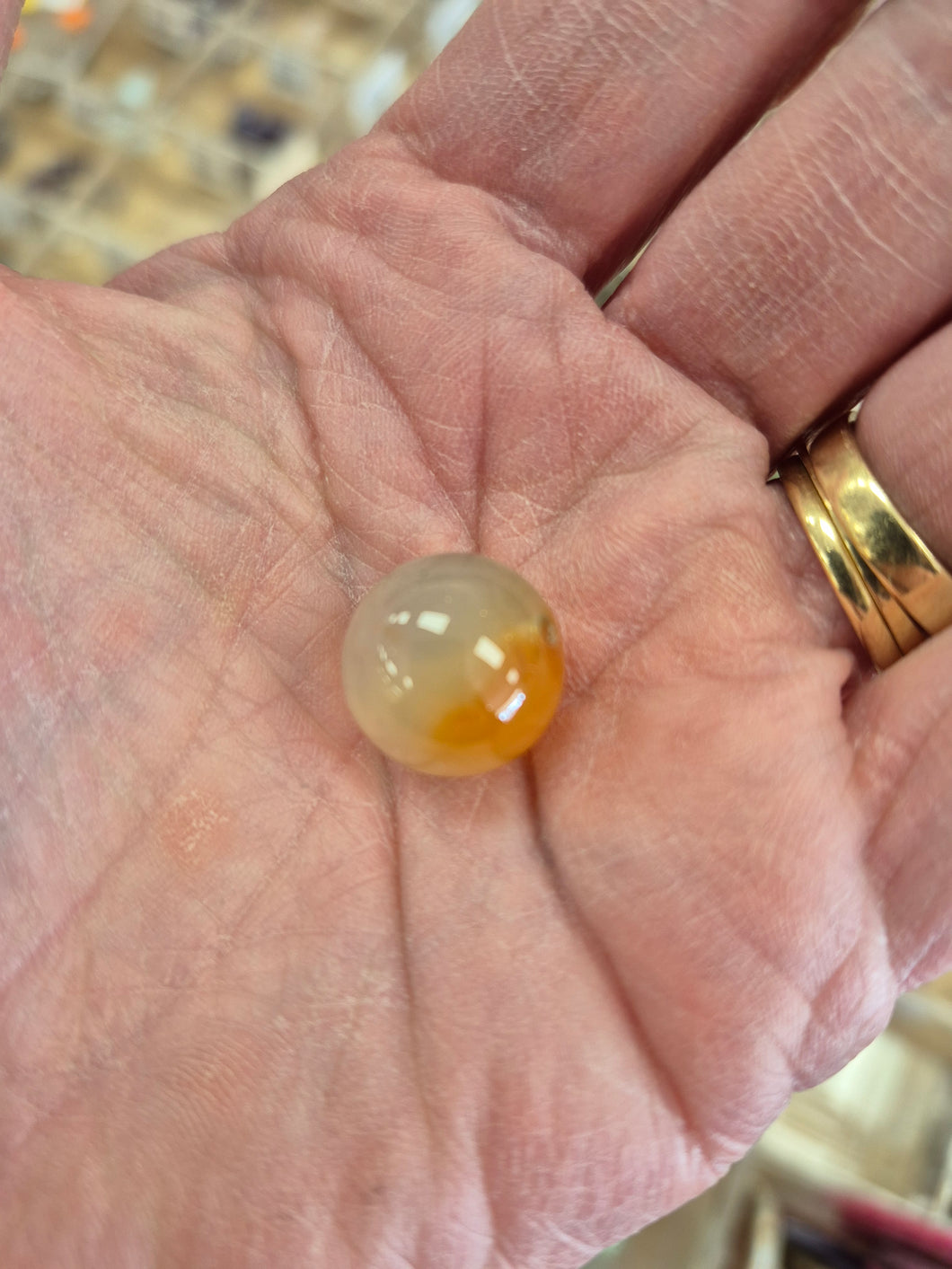 CARNELIAN 16MM