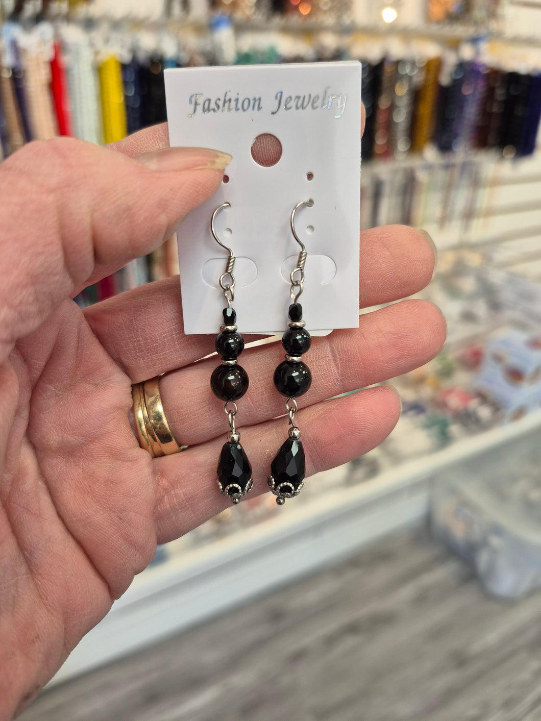 BLACK AGATE EARRINGS with GLASS CRYSTAL