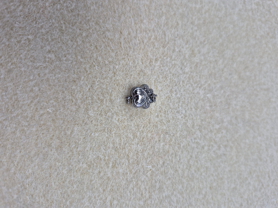 BRASS MAGNETIC CLASP PAW PRINT