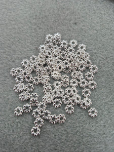 DAISY SPACER