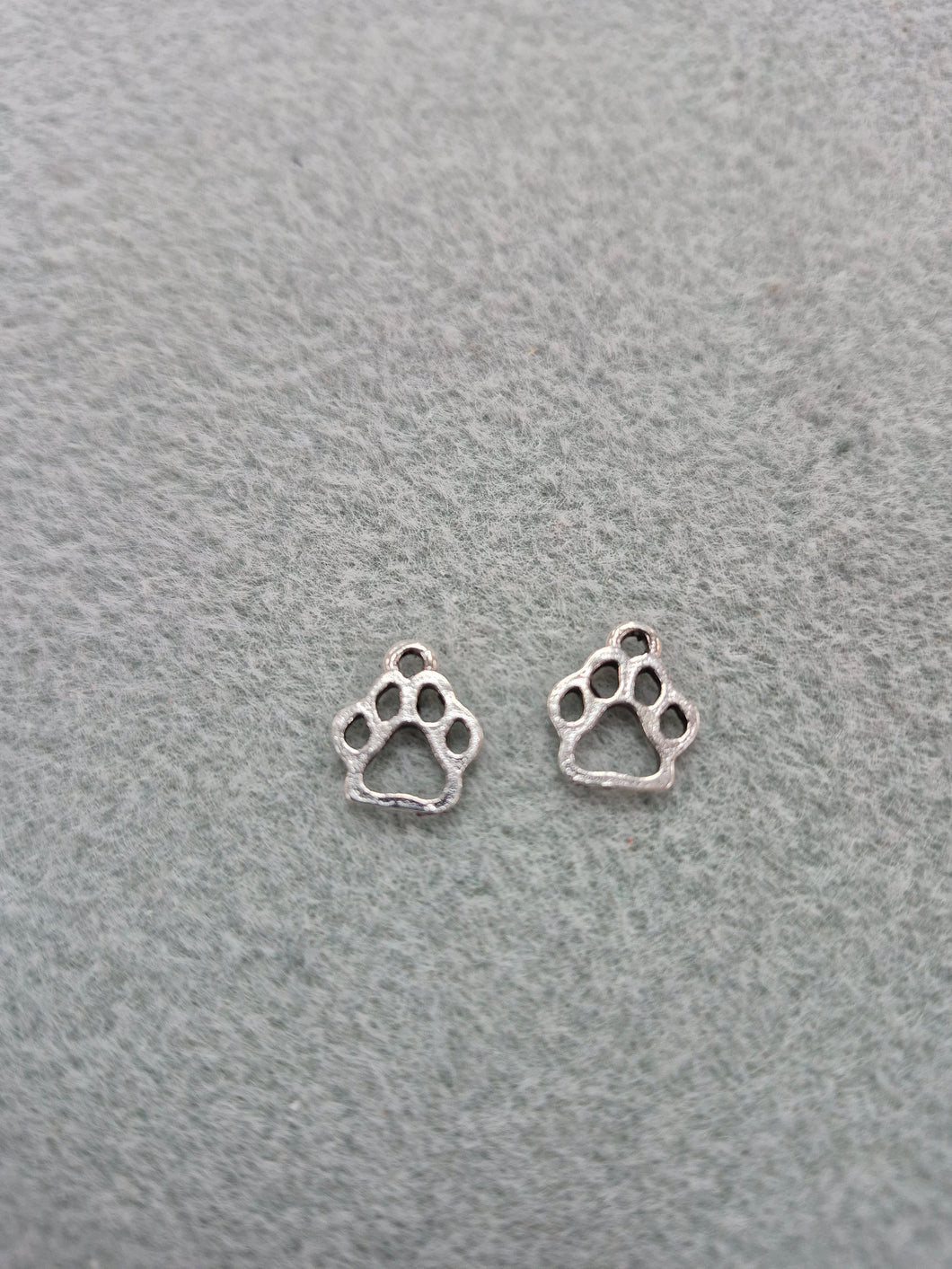 PEWTER PAW CHARM