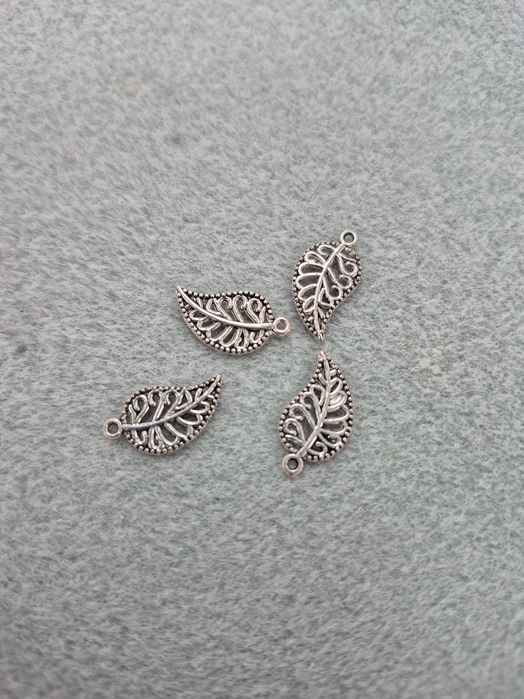 LEAF CHARM