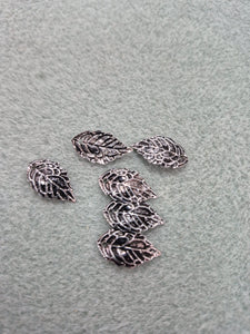 LEAF CHARM