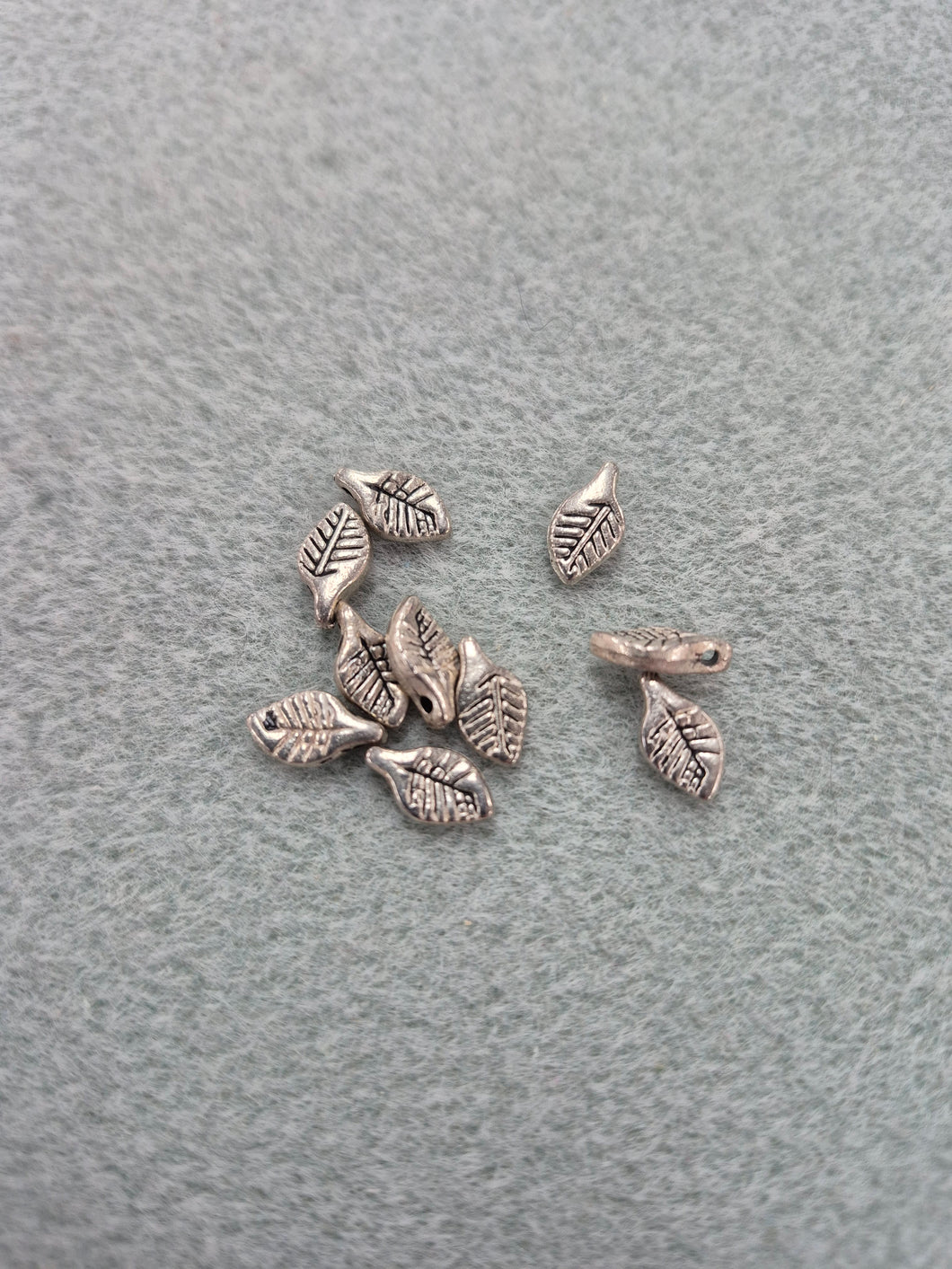 LEAF CHARM