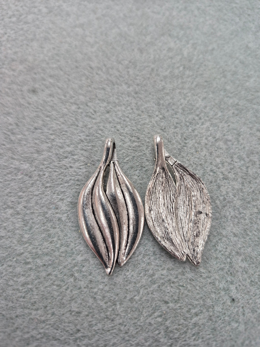 ALLOY PENDANT