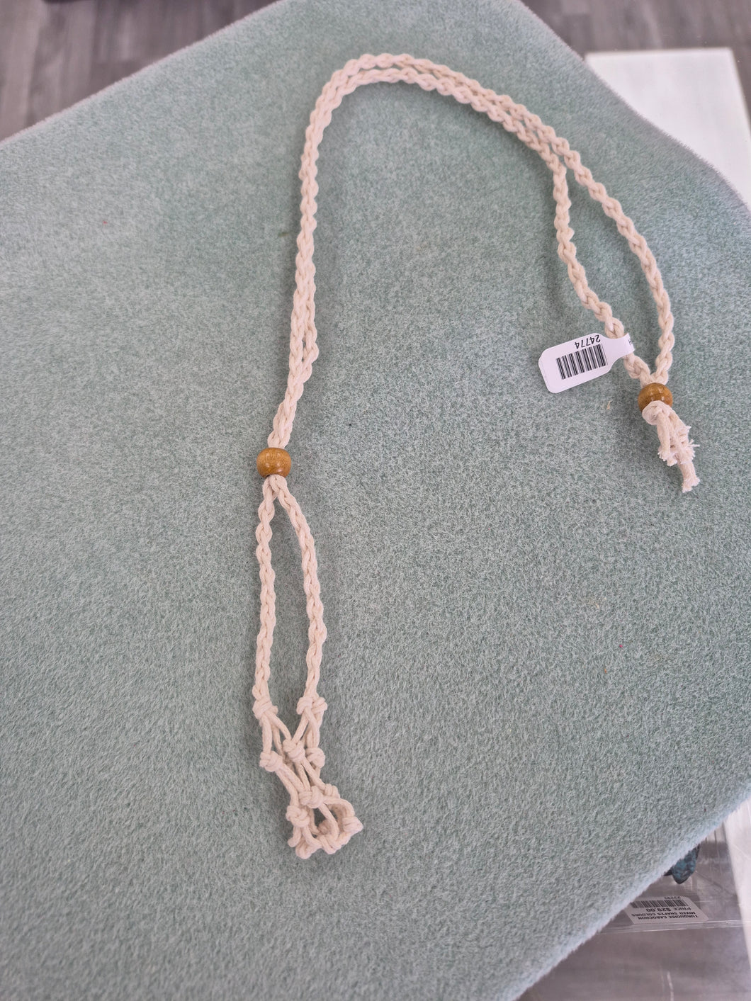 BRAIDED NECKLACE POUCH