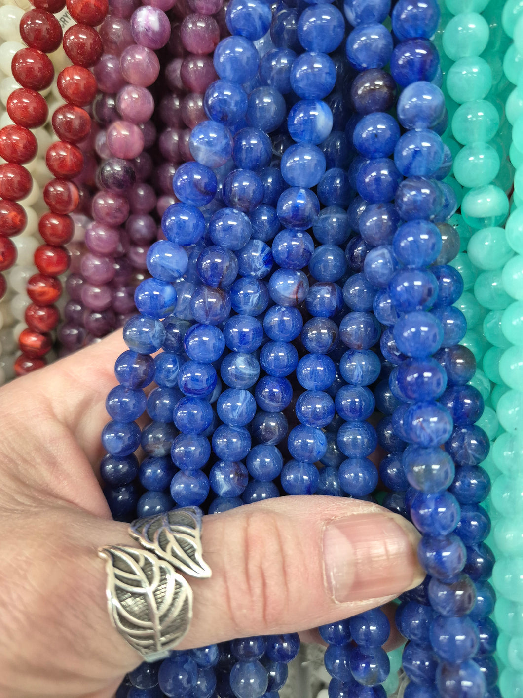 ACRYLIC BEADS 8MM