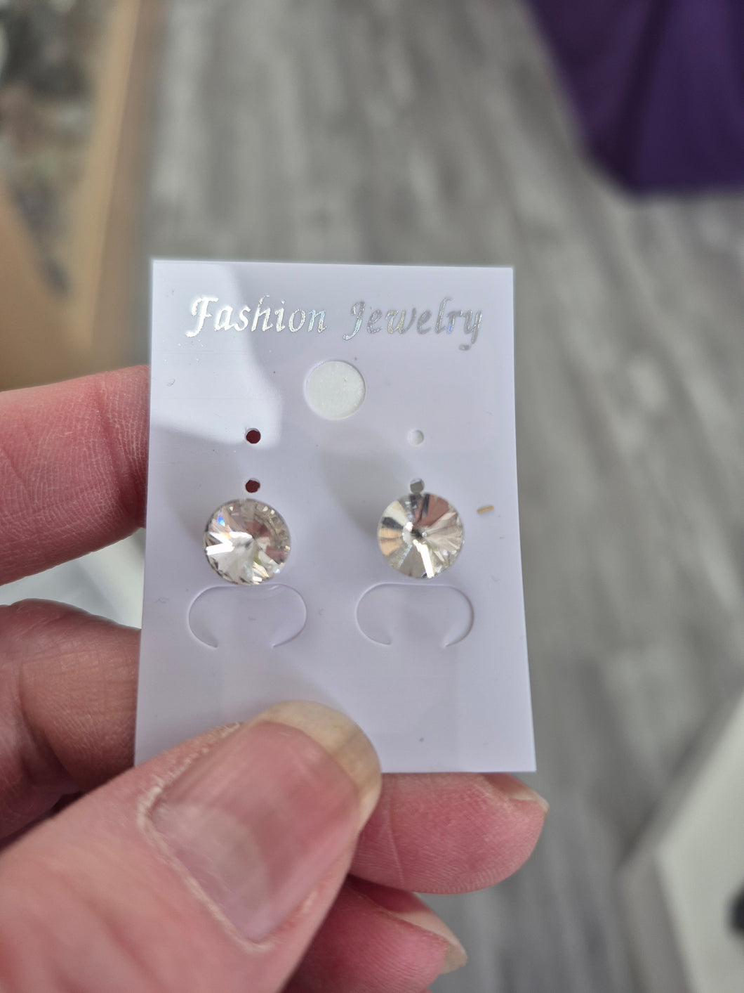 CRYSTAL STUD EARRINGS