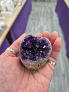 AMETHYST CUT BASE