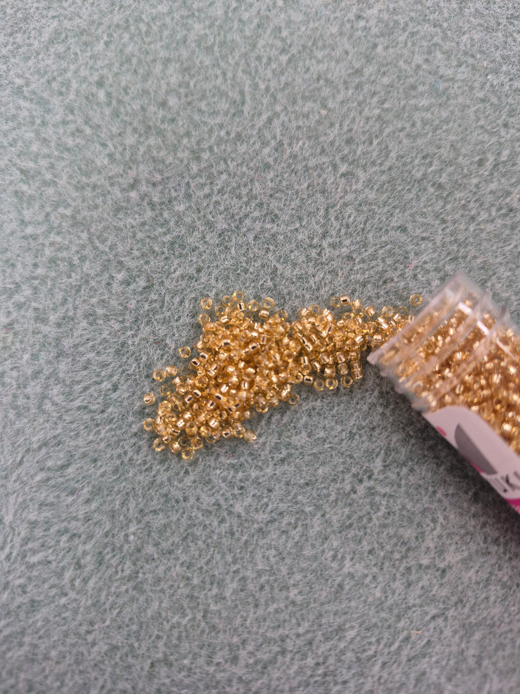 MIYUKI SEED BEAD 15/0