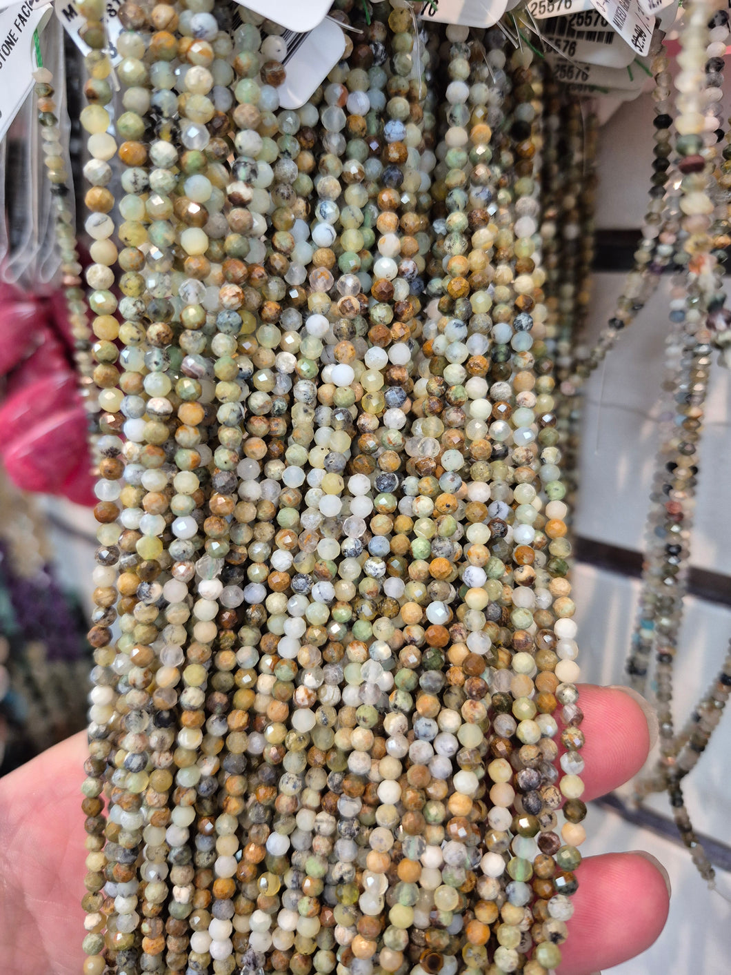 MIXED GEMSTONE FACETED 3MM