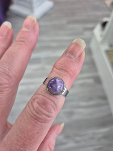 CHAROITE RING