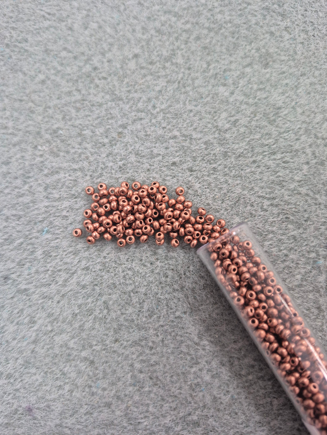 CZ SEED BEAD 10/0