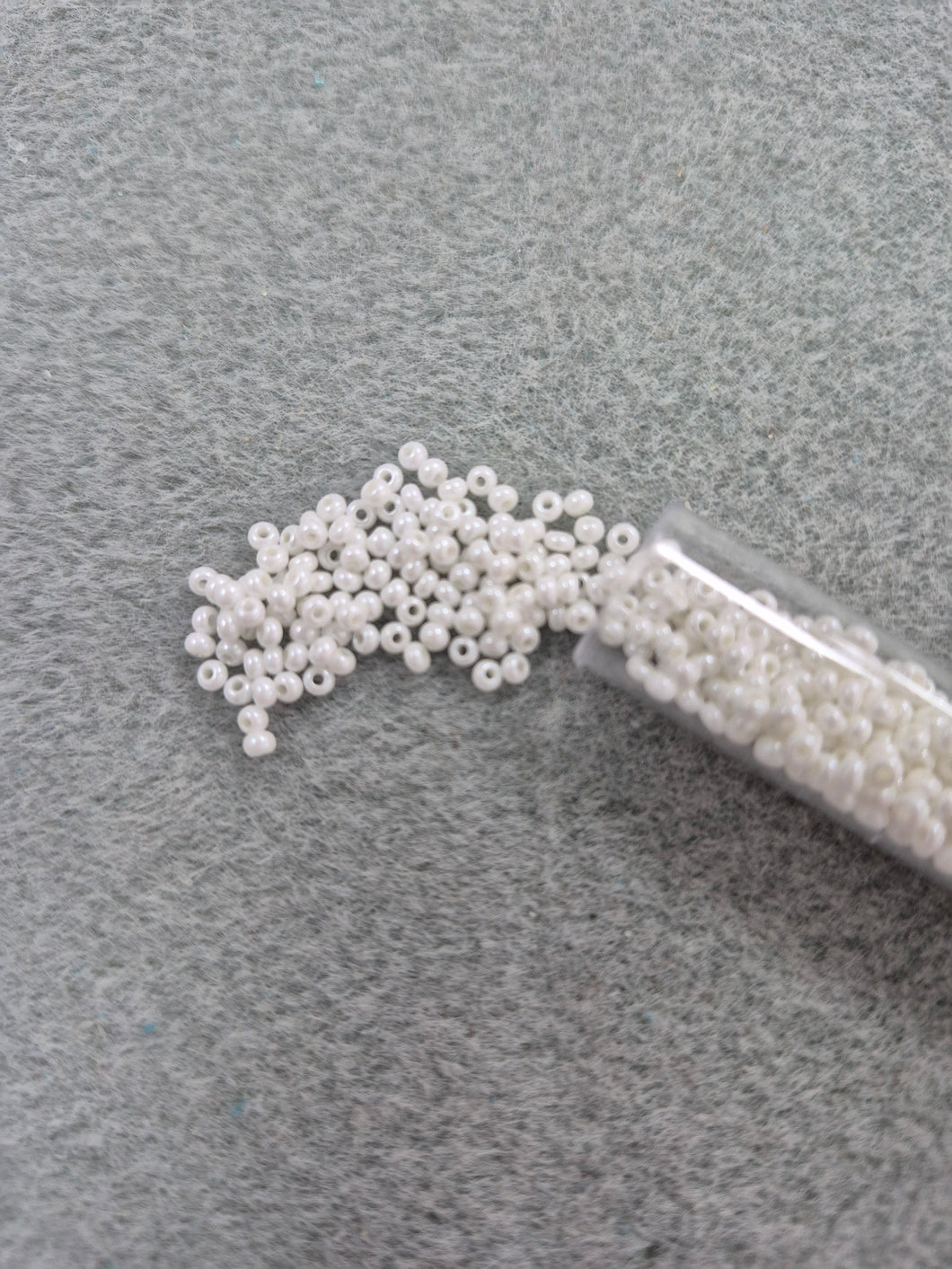 CZ SEED BEAD 10/0