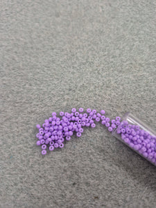 CZECH SEED BEAD 10/0
