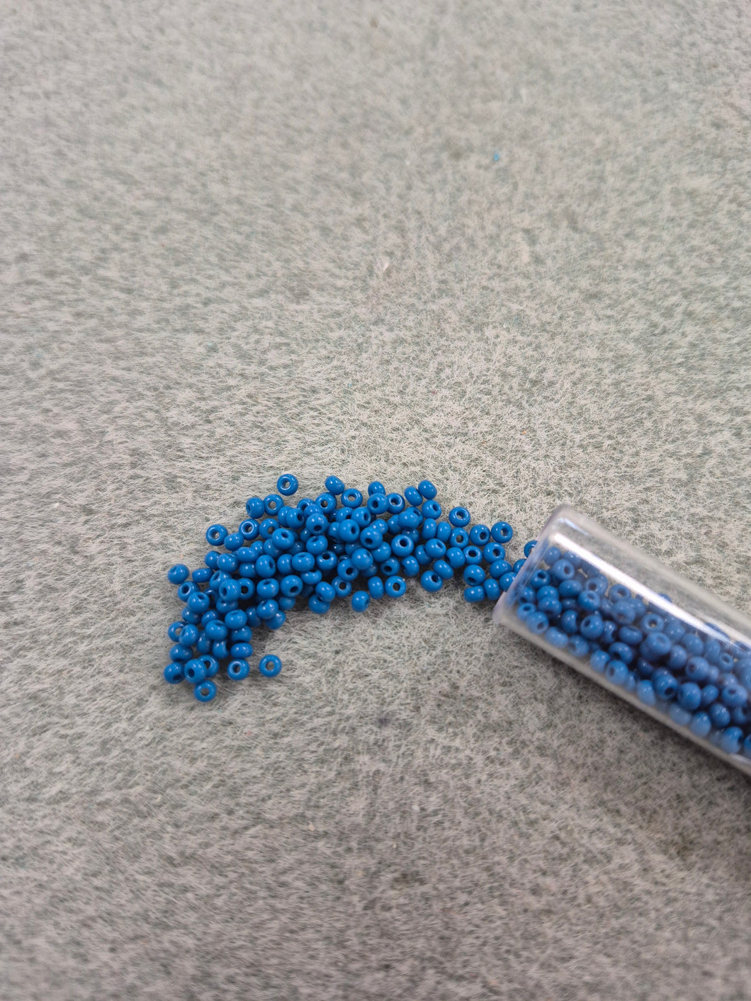 CZ SEED BEAD 10/0