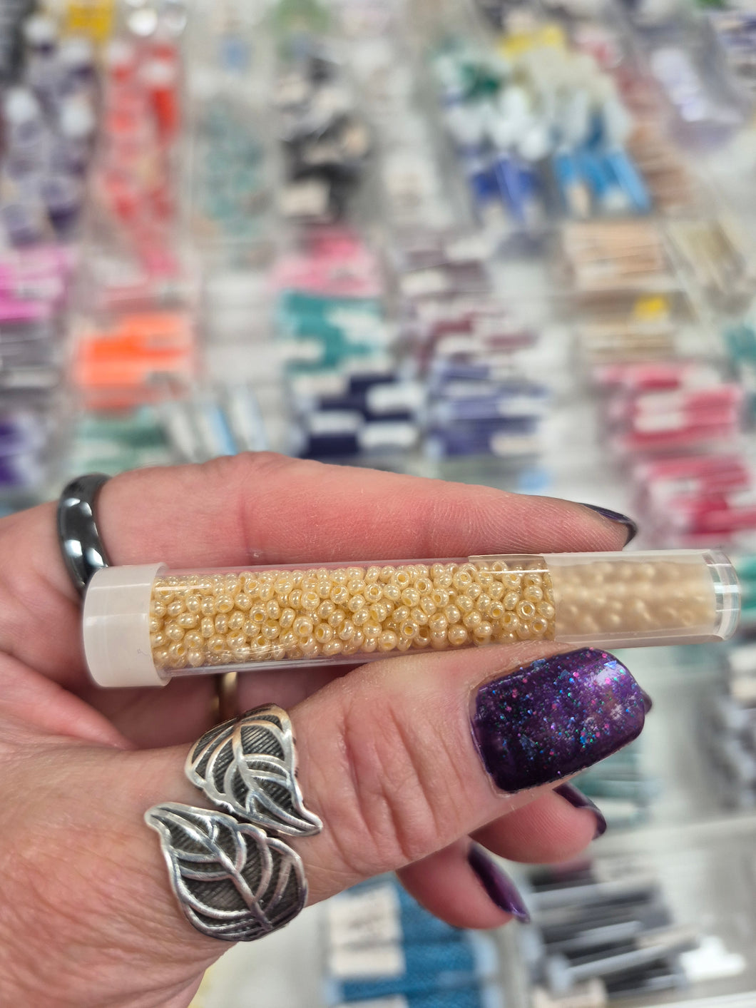 CZECH SEED BEAD 10/0