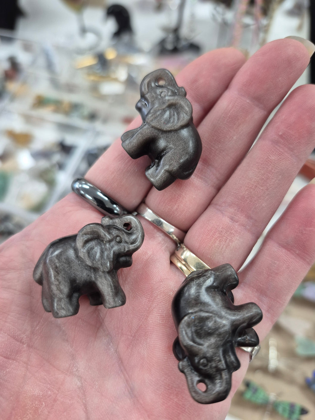 SILVER OBSIDIAN ELEPHANT
