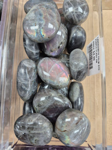 LABRADORITE PALM STONE PURPLE FLASH