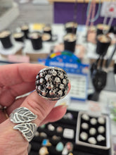 Load image into Gallery viewer, STAINLESS SKULL RING
