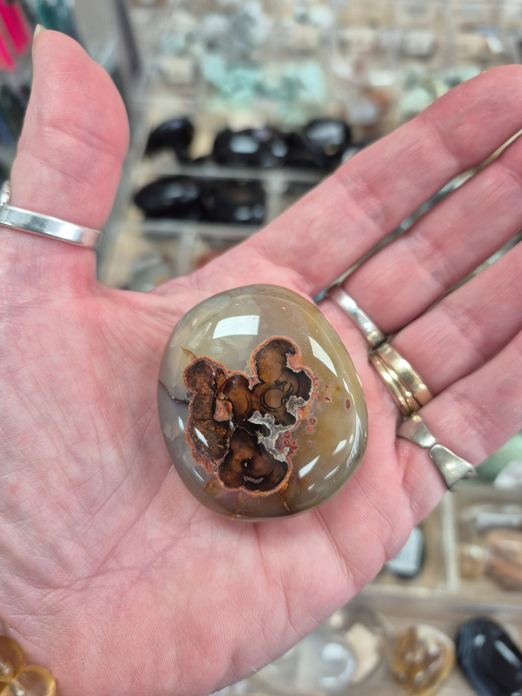 CARNELIAN PALM STONE