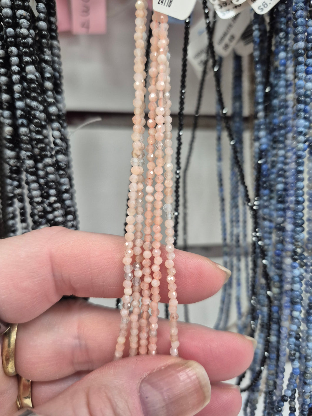 SUNSTONE FACETED 2MM