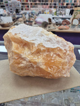Load image into Gallery viewer, YELLOW CALCITE CHUNK
