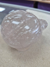Load image into Gallery viewer, CLEAR QUARTZ ALIEN SKULL
