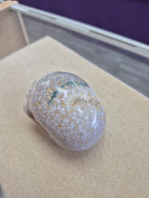 Load image into Gallery viewer, GRAPE AGATE SKULL
