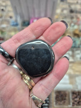 Load image into Gallery viewer, MAGNETIC HEMATITE TUMBLED
