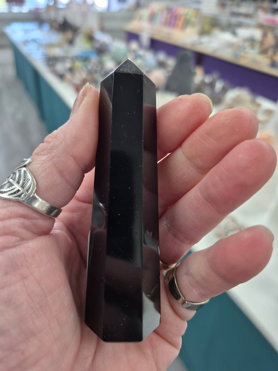 OBSIDIAN POINT – Oasis Beads & Crystals