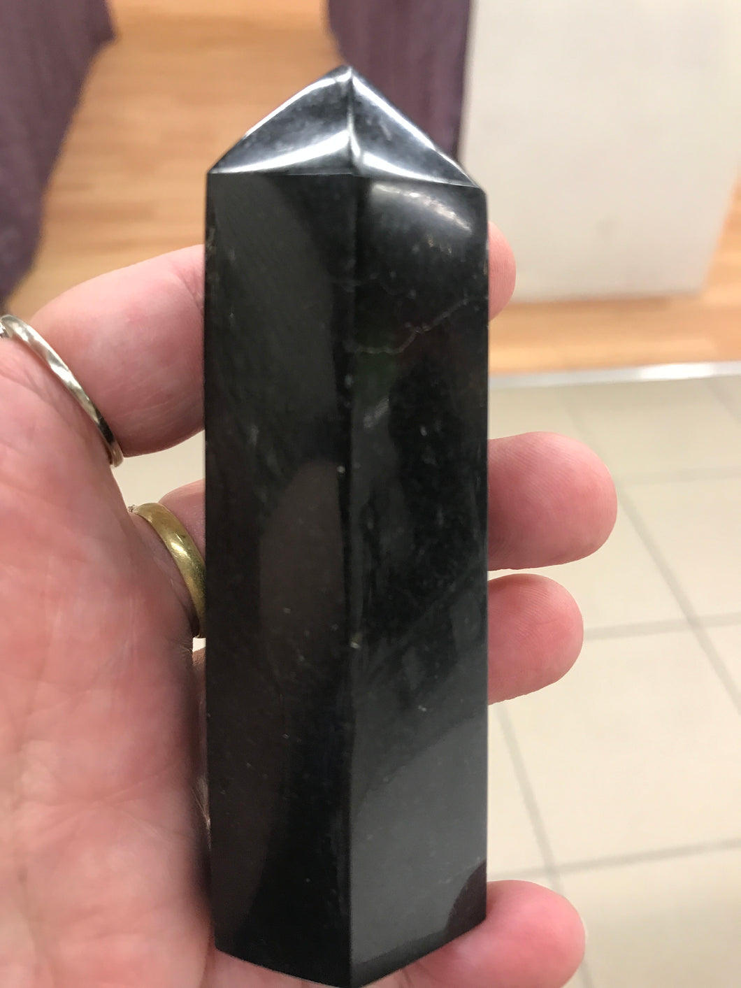 BLACK BASALT POINT