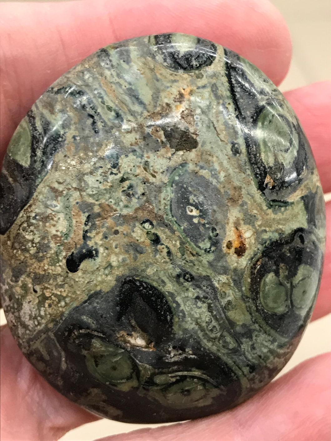 KAMBABA JASPER PALM STONE
