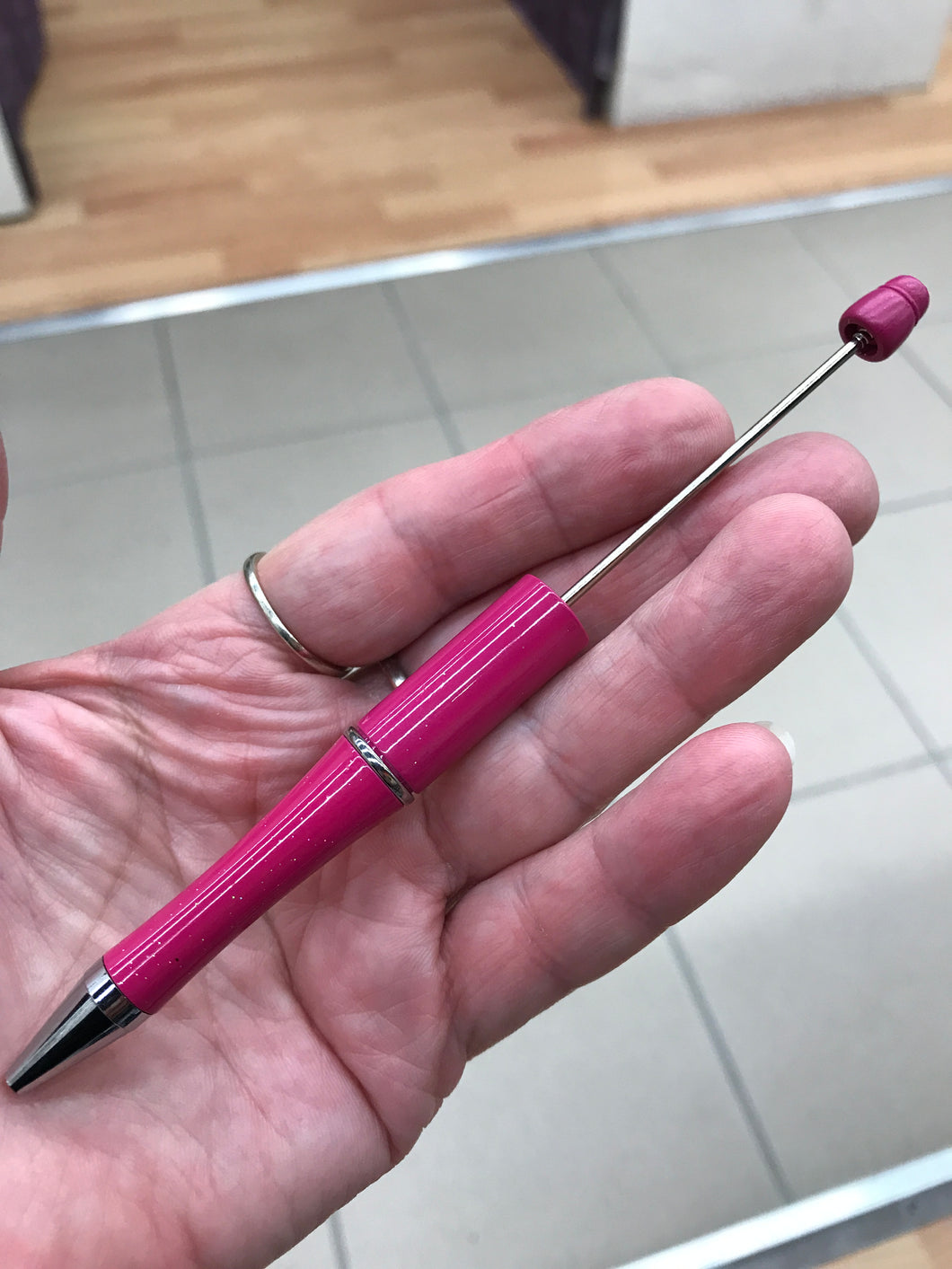 BEADABLE PEN