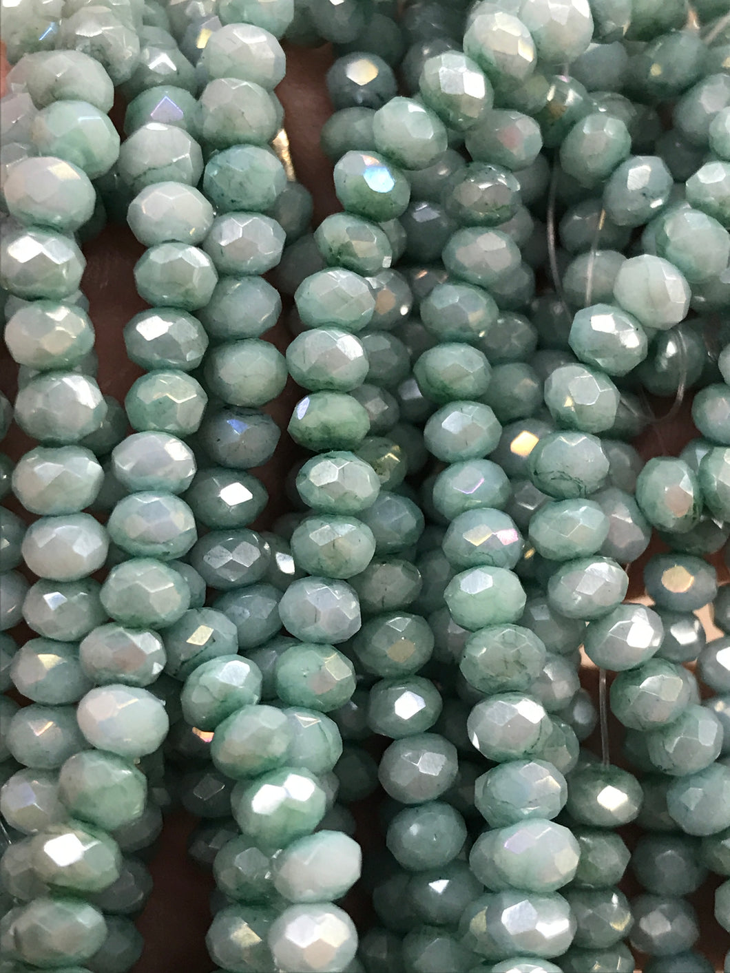 FACETED GLASS 4X3MM LUSTER