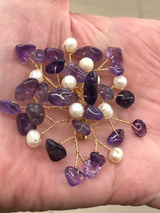 AMETHYST/PEARL BROOCH