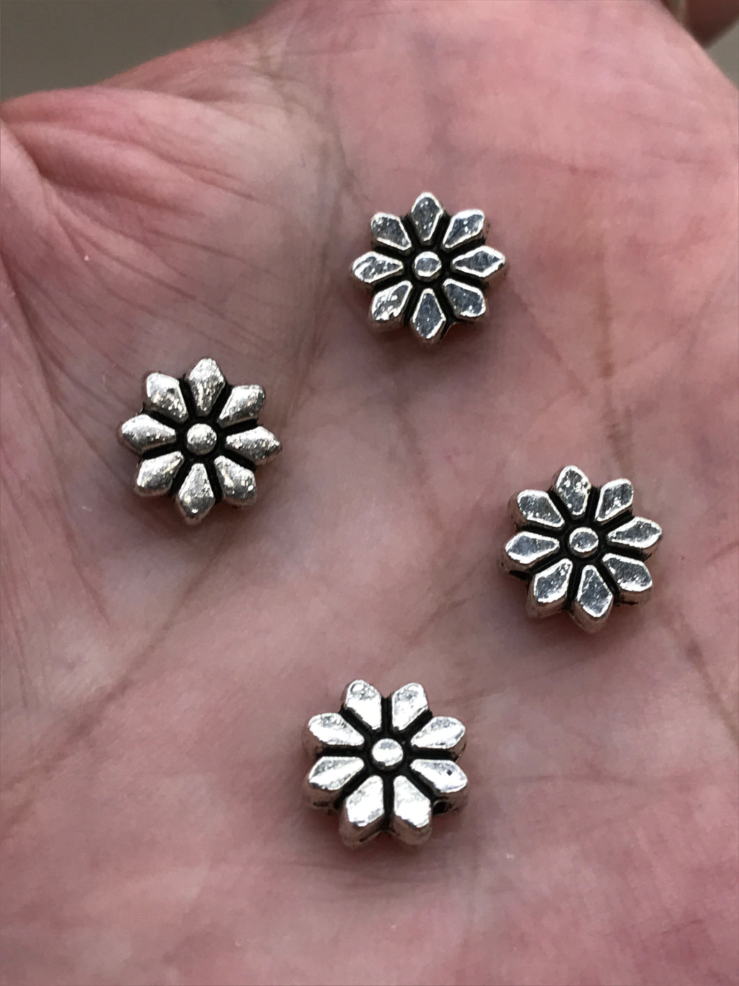 PEWTER FLOWER SPACER